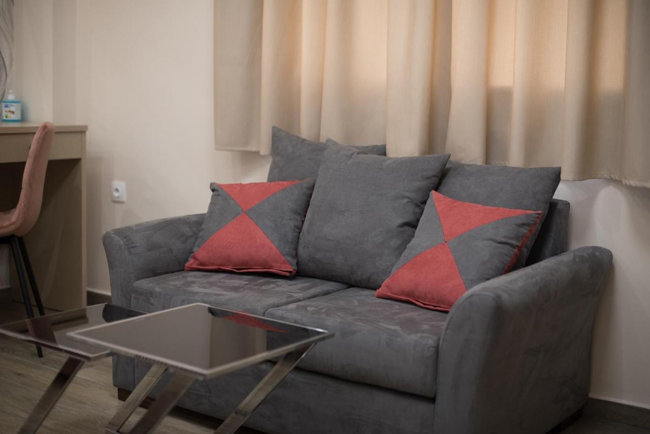 Rob Venture Suites At The Central Of Athens City מראה חיצוני תמונה